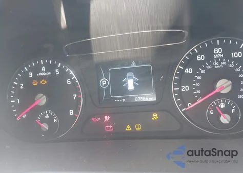 2017 Kia Sorento 2.4L Lx z USA, uszkodzony, nr VIN 5XYPGDA3XHG216776